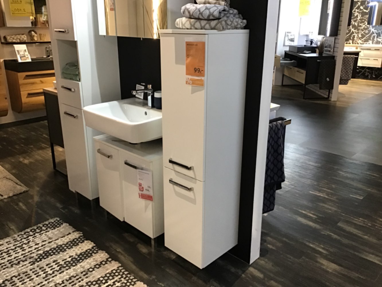 XXXLutz Ausstellungsstück Möbel Midischrank Tivoli 312 weiß