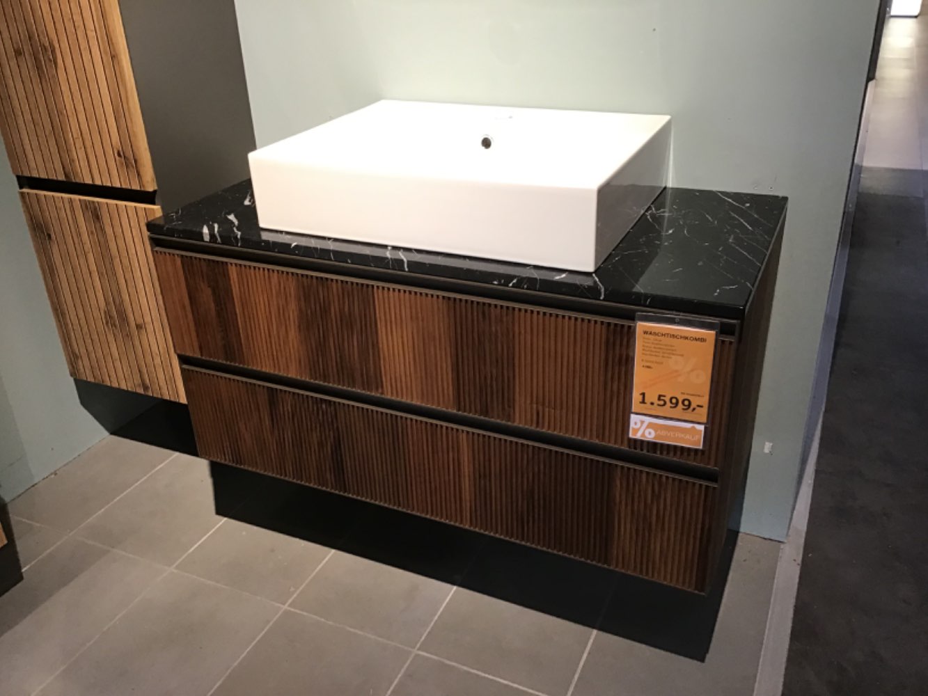 XXXLutz Ausstellungsstück Möbel Waschtischkombi Isola Nussbaum