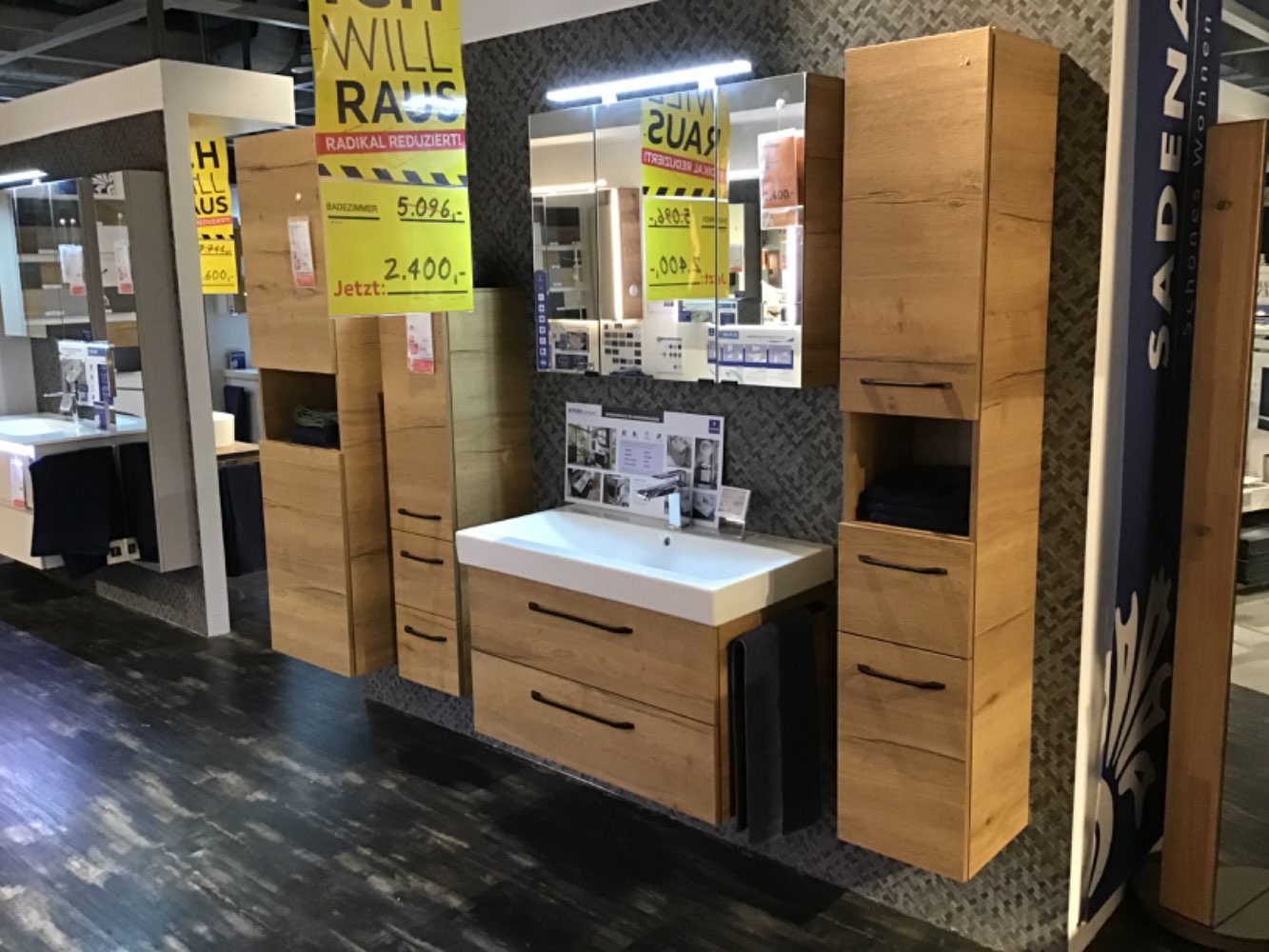 XXXLutz Ausstellungsstück Möbel Badezimmer M-Plan Compact Eiche