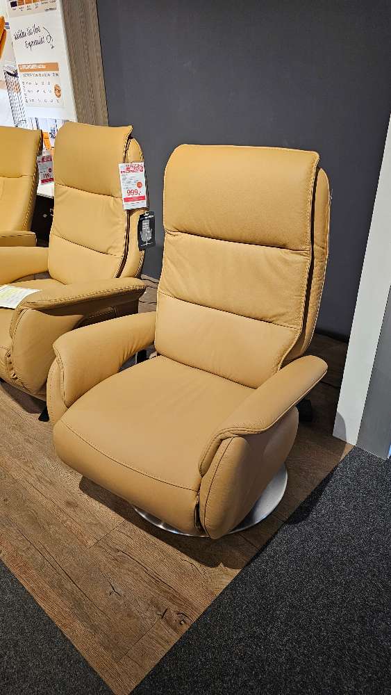 Drehsessel mit  2-motorischer Verstellung mit Aufstehhilfe