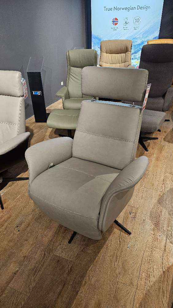 Relaxsessel manuell mit integrierter Fußstütze von STRESSLESS IMG