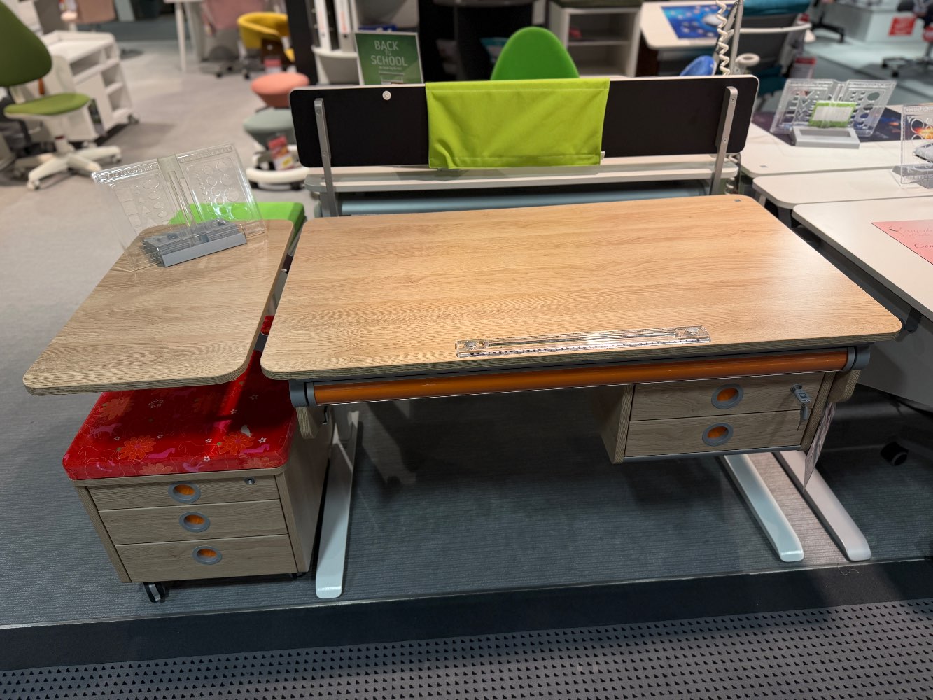 Ausstellungsstück Schreibtisch Winner Moll