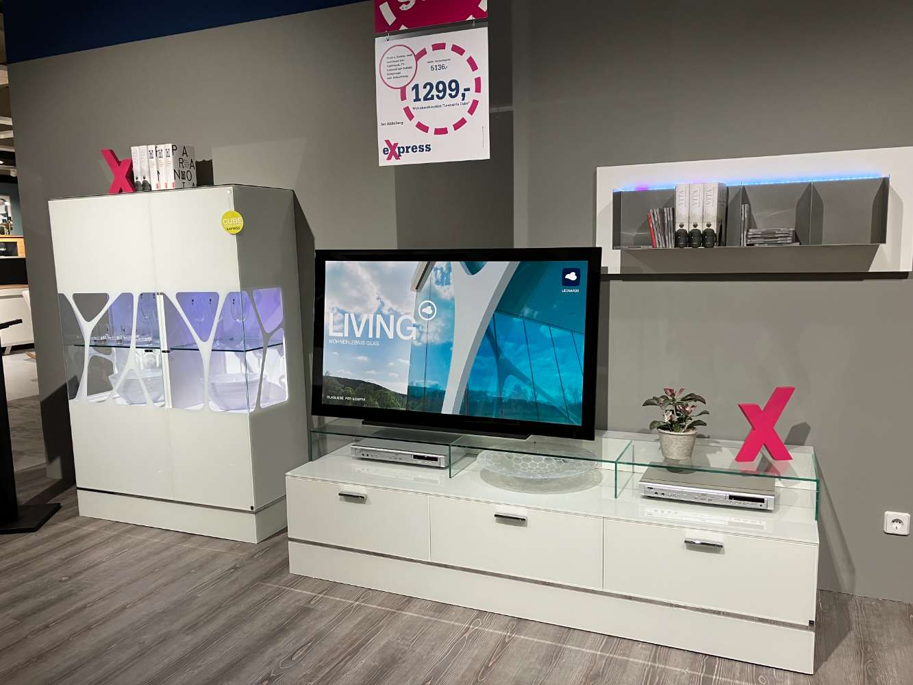 Wohnkombination „Leonardo Cube“