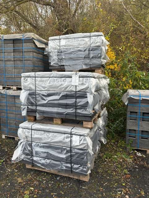 (JASTO) Abdeckplatte Firstform anthrazit 49x40x5,5 cm (2.Wahl)