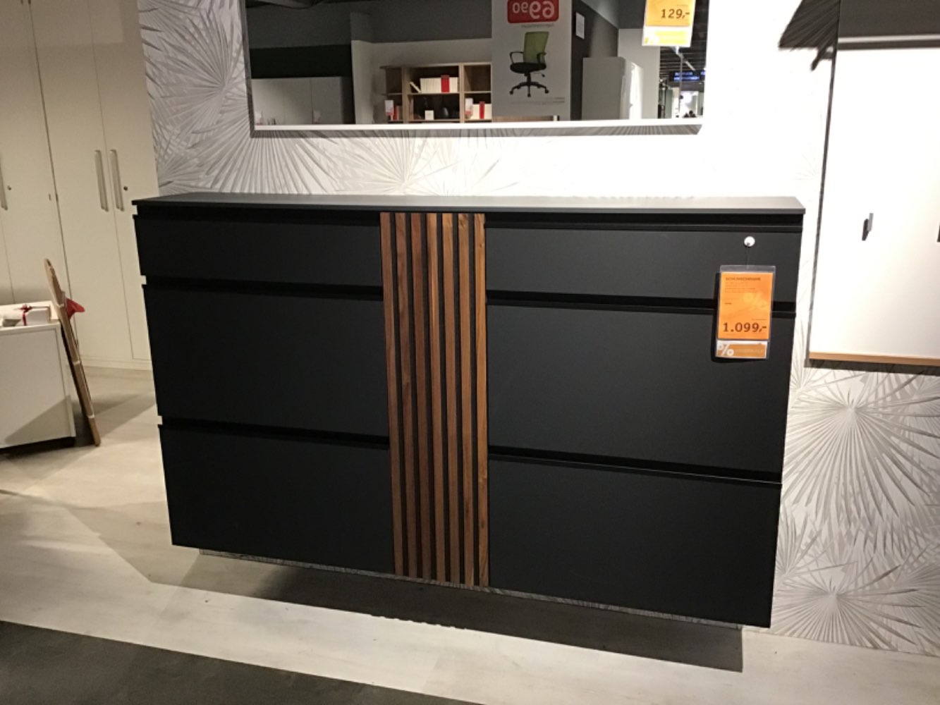 XXXLutz Ausstellungsstück Möbel Schuhschrank Arta grau Nussbaum