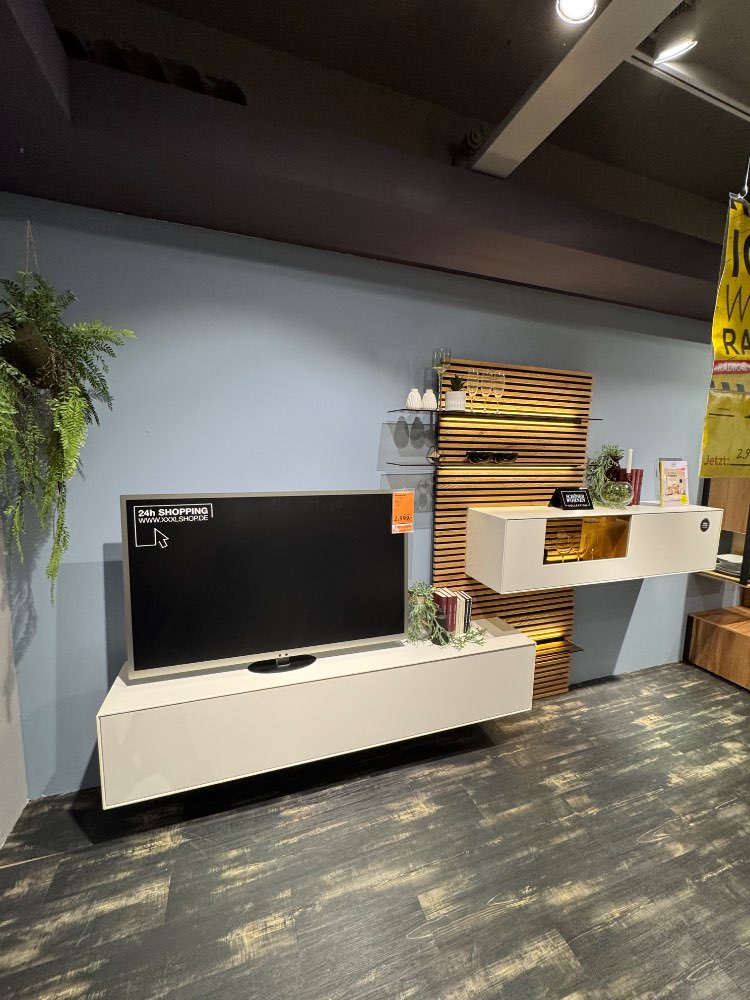 Wohnwand Weiß Kerneiche Echtholz XXXLutz Heilbronn