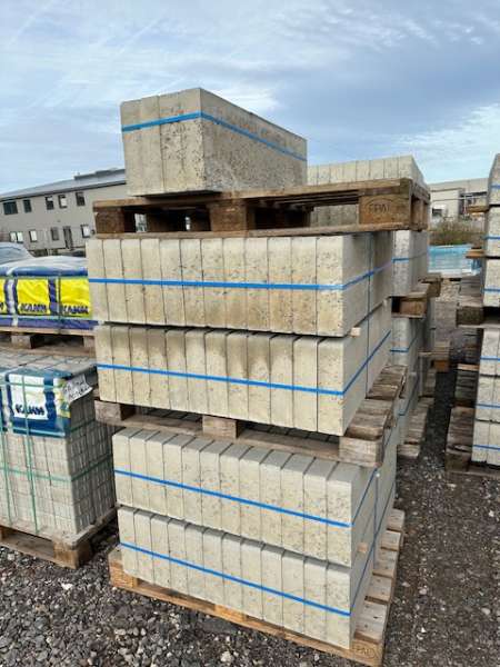 R&H Randsteine 8x30x100 cm grau (Restposten)