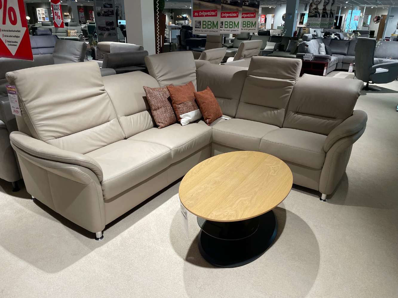 L-Garnitur mit Kopfpolsterverstellung