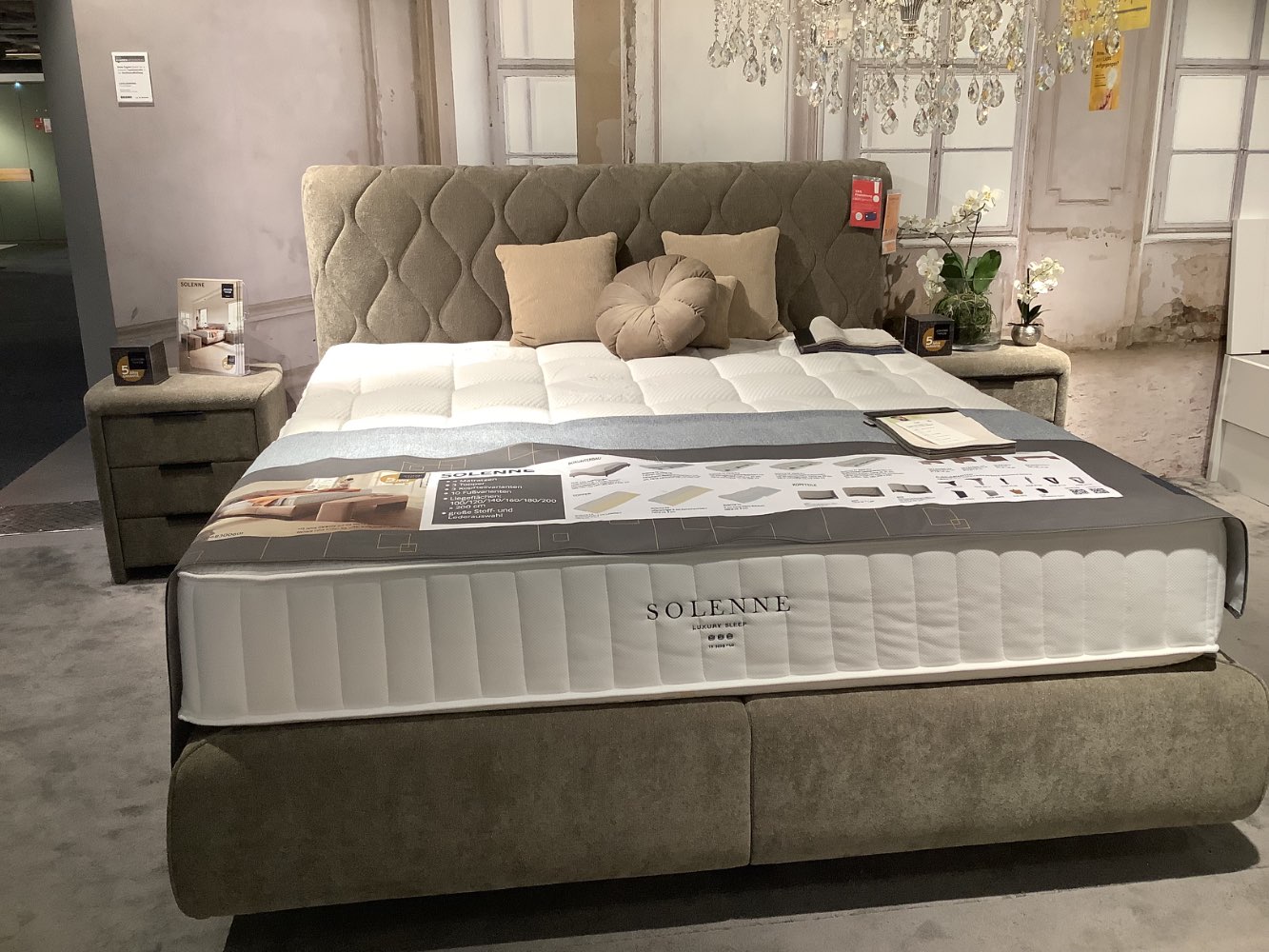 Boxspringbett Solenne XXXLutz Schlafzimmerabteilung Heilbronn