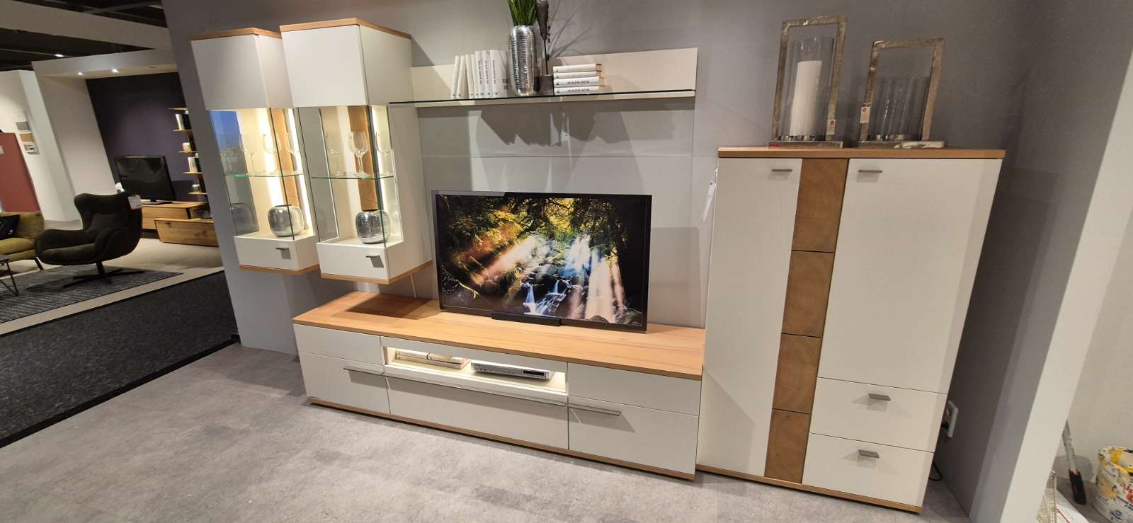Wohnwand Atlanta inkl. Beleuchtung
