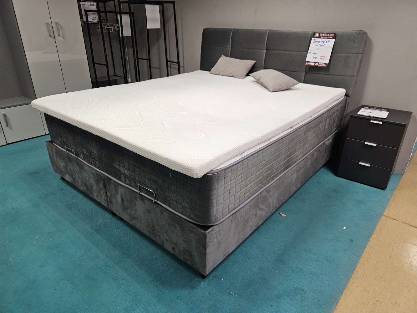 Boxspringbett inkl. Topper statt 1199€
