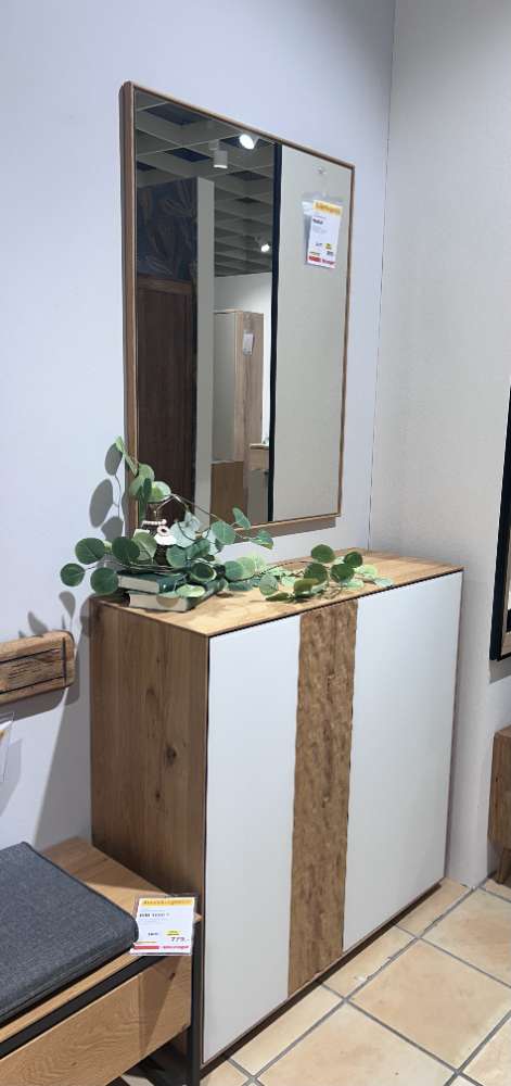 Garderobenkombination