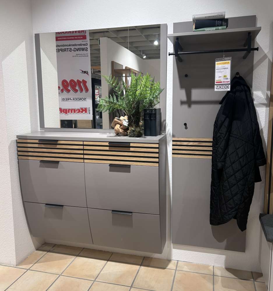 Garderobenkombination