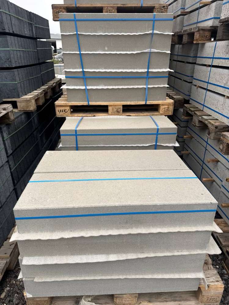 R&H Blockstufen 100x35x15 cm grau (Restposten)