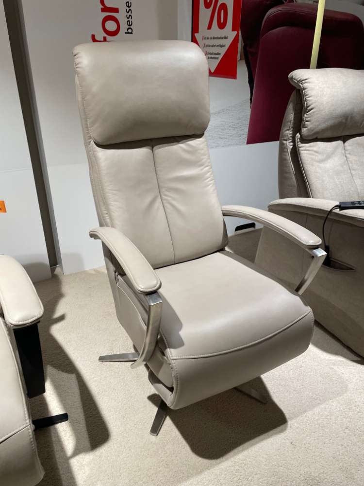 Relaxsessel mit manueller Relax-Funktion