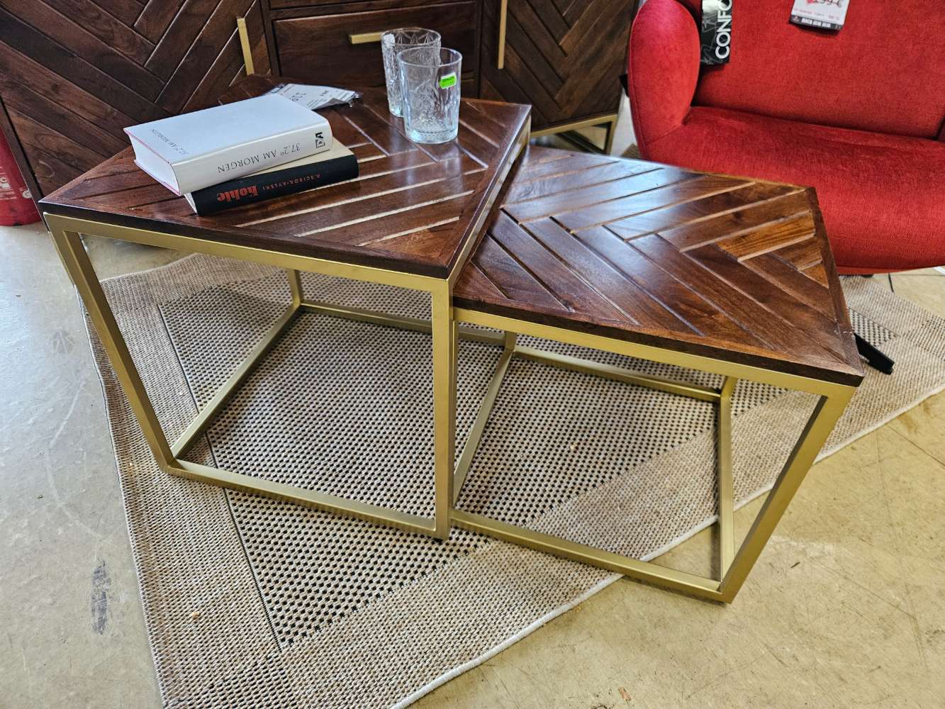 Couchtisch Caldria 2er Set Akazie massiv statt 379€