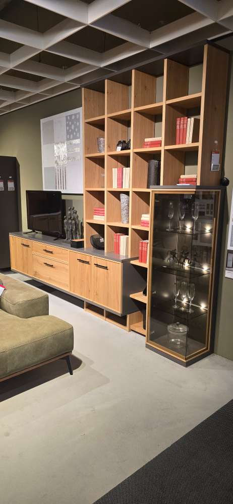 Sideboard-/Regalkombination