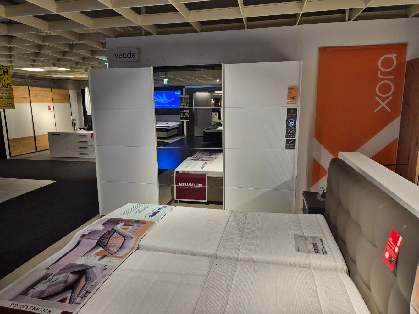 MÖBEL, XORA, SCHWEBETÜRENSCHRANK, WEIß/SPIEGEL, XXXLUTZ