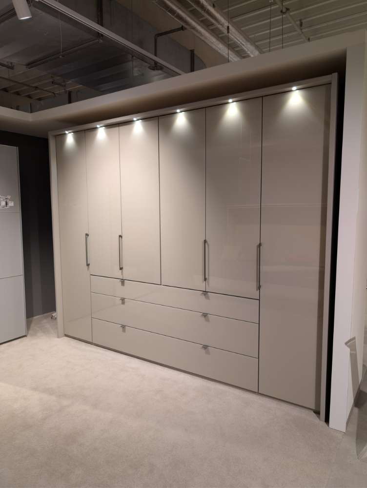 Kleiderschrank Castello