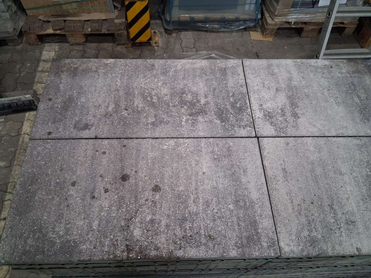 Montreal Pflaster 60x30x8 cm grau anthrazit (2.Wahl)