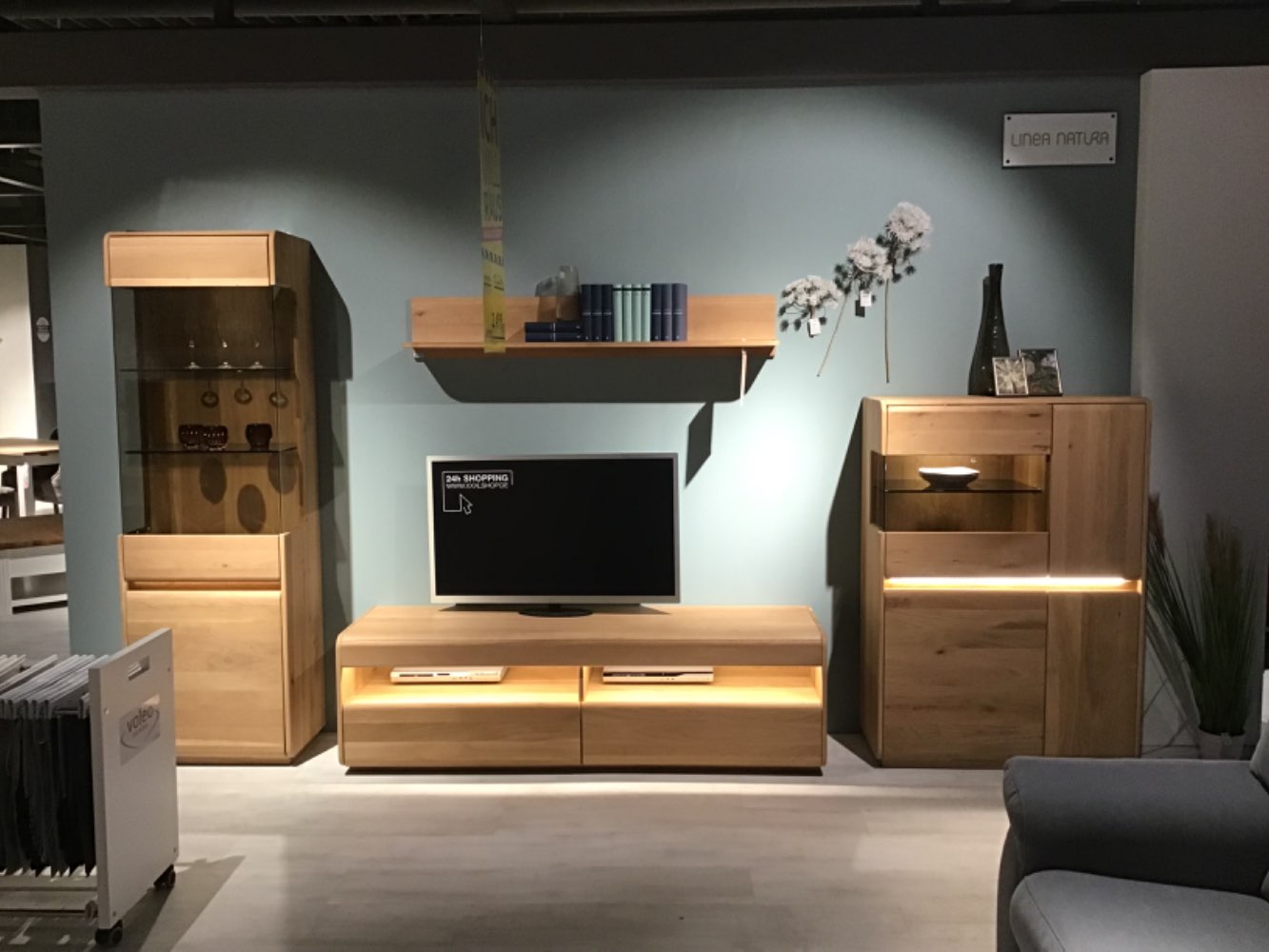 XXXLutz Ausstellungsstück Möbel Wohnwand Bergen Wildeiche massiv