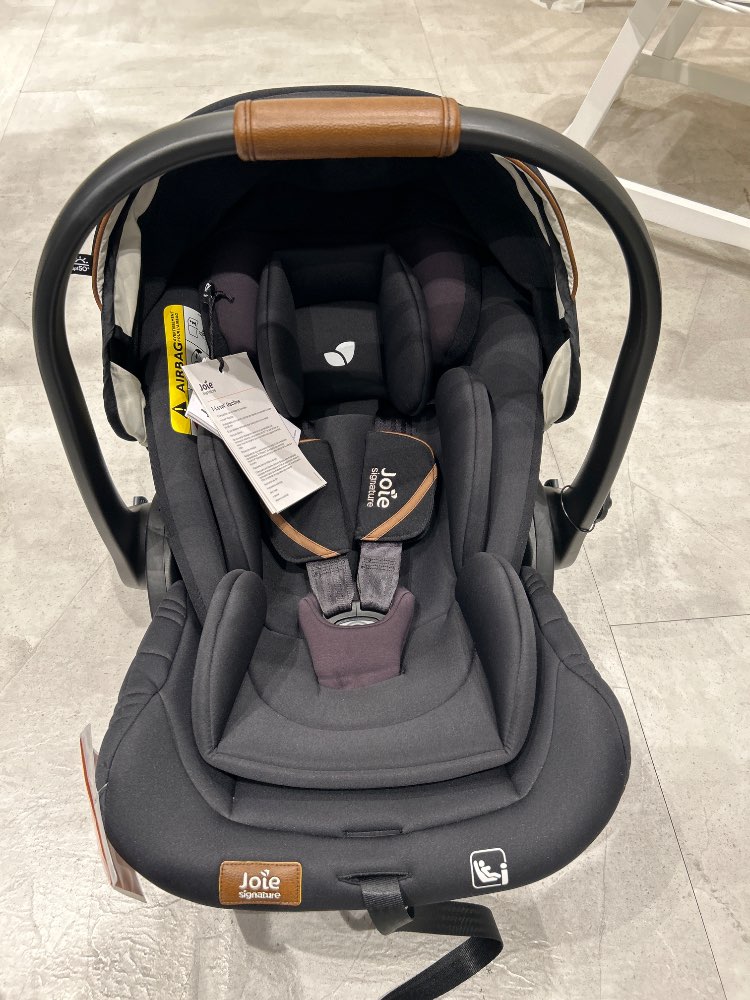 JOIE Signature Babyschale I-Level Recline