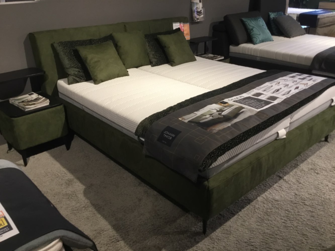 Möbel,Hukla,Polsterbett Chloe,Grün,180×200,Nachttische,XXXLutz