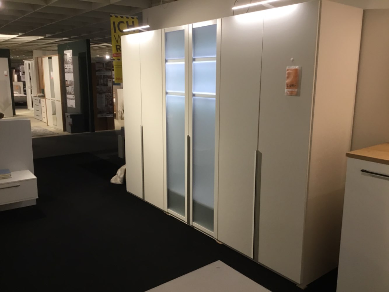 Möbel,Wiemann,Schrank Kuba,Dekor Weiß,LED,300cm,XXXLutz