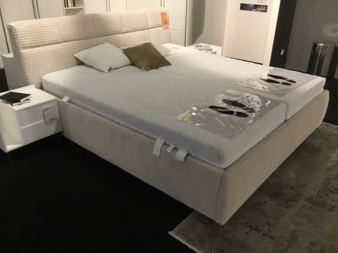 Möbel,Meise,Polsterbett Emporio,Cord Beige,180×200,XXXLutz