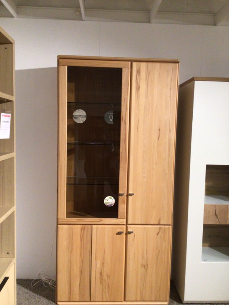 Vitrine Valmondo Abando