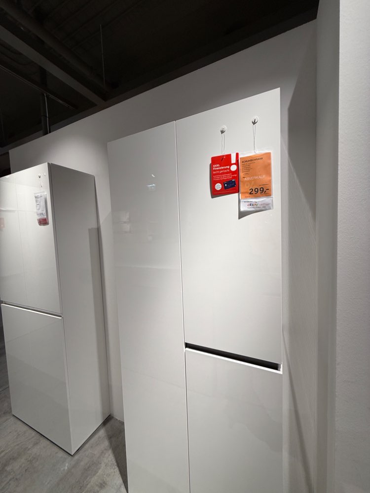 SCHUHSCHRANK YES XXXLUTZ