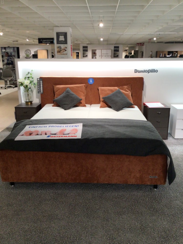 Polsterbett