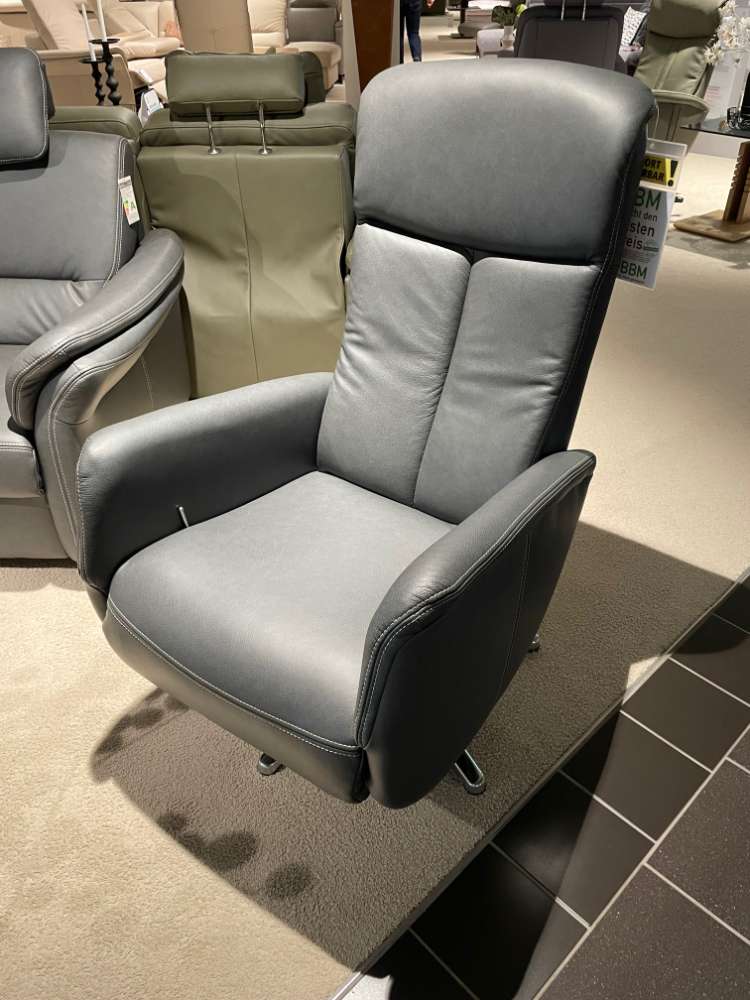 Relaxsessel mit manueller Relaxfunktion