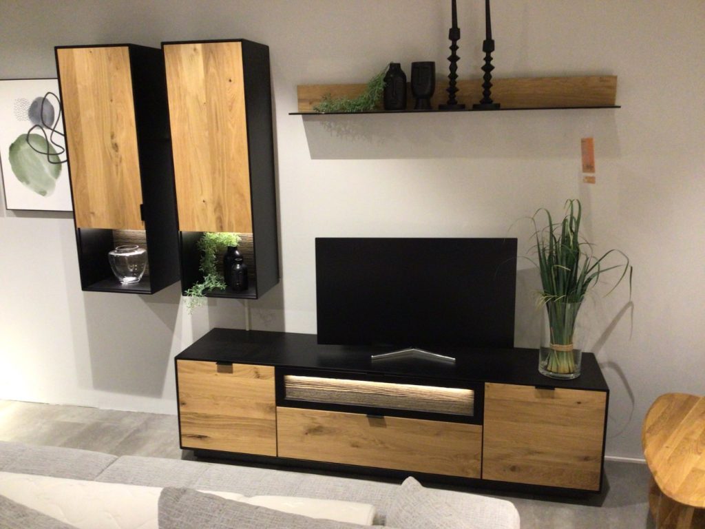 Möbel Wohnwand Nola Eiche Furnier – schwarz matt XXXLutz