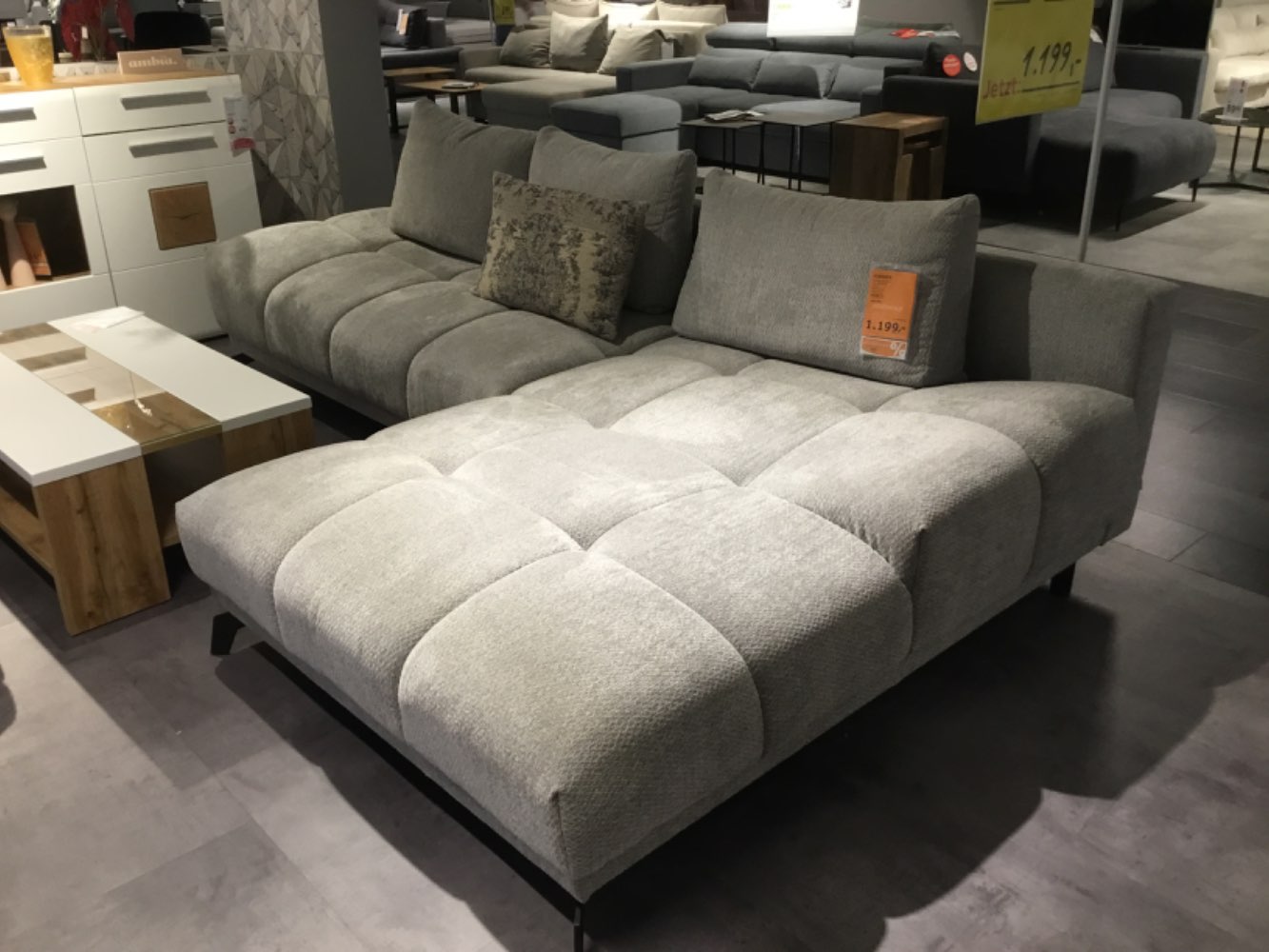 Möbel,Ecksofa Felipe,Hellgrau,290cm Breit,Stauraum,XXXLutz