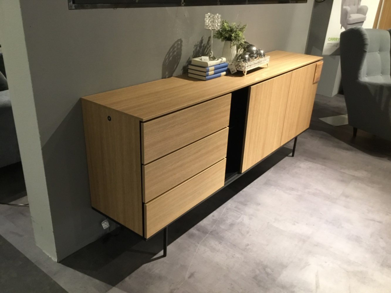 Möbel,Sideboard Calma,Eiche NB Melamin,ca. 197cm Breit,XXXLutz