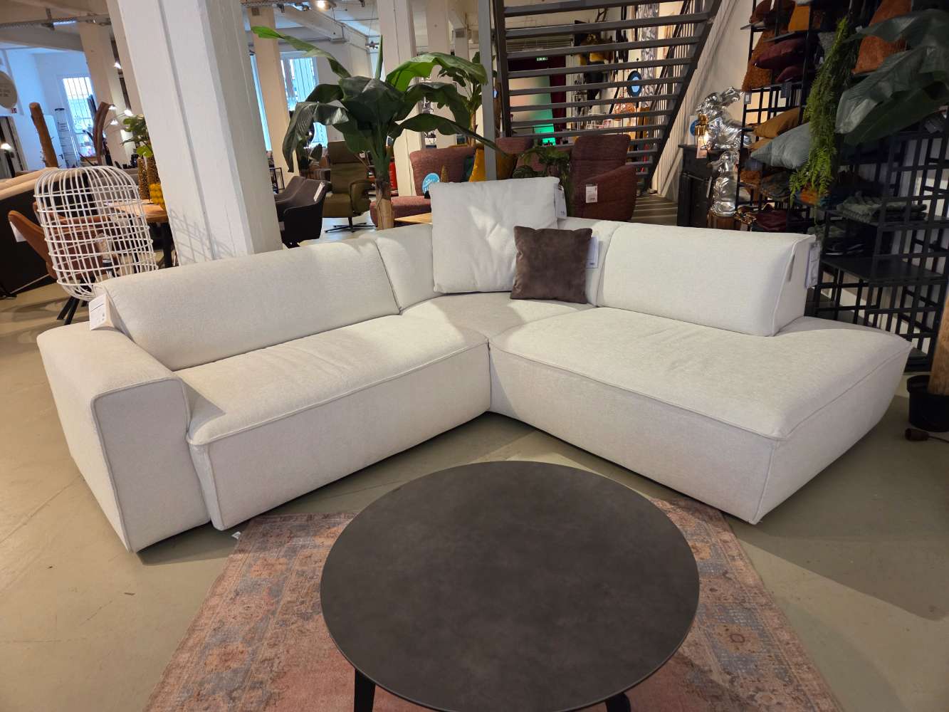 Polsterecke Marian 254x227cm mit motorischen Sitzvorzug