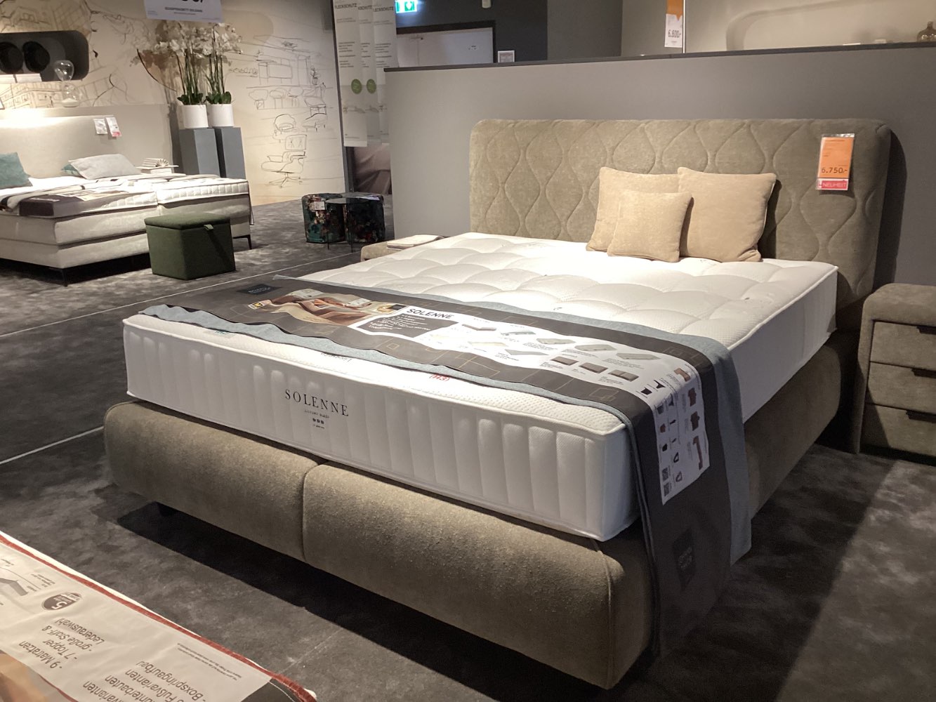 Möbel, Johann Jakob Boxspringbett  inkl. Nakos, LF 180 x 200 cm,