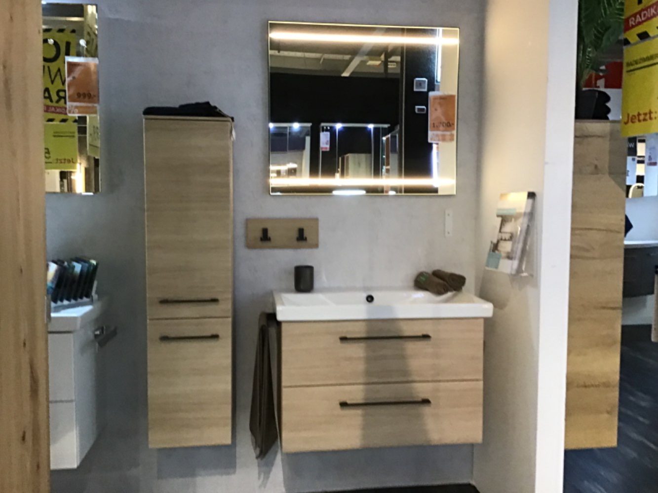 XXXLutz Ausstellungsstück Möbel Waschtischkombi Prag Eiche