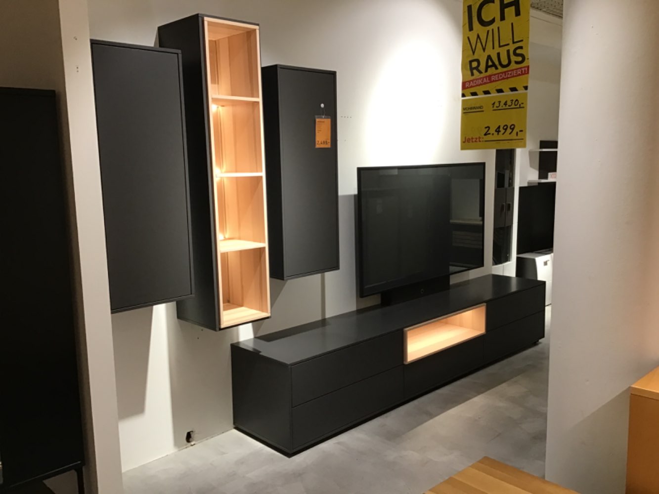 XXXLutz Wassertrüdingen Wohnwand