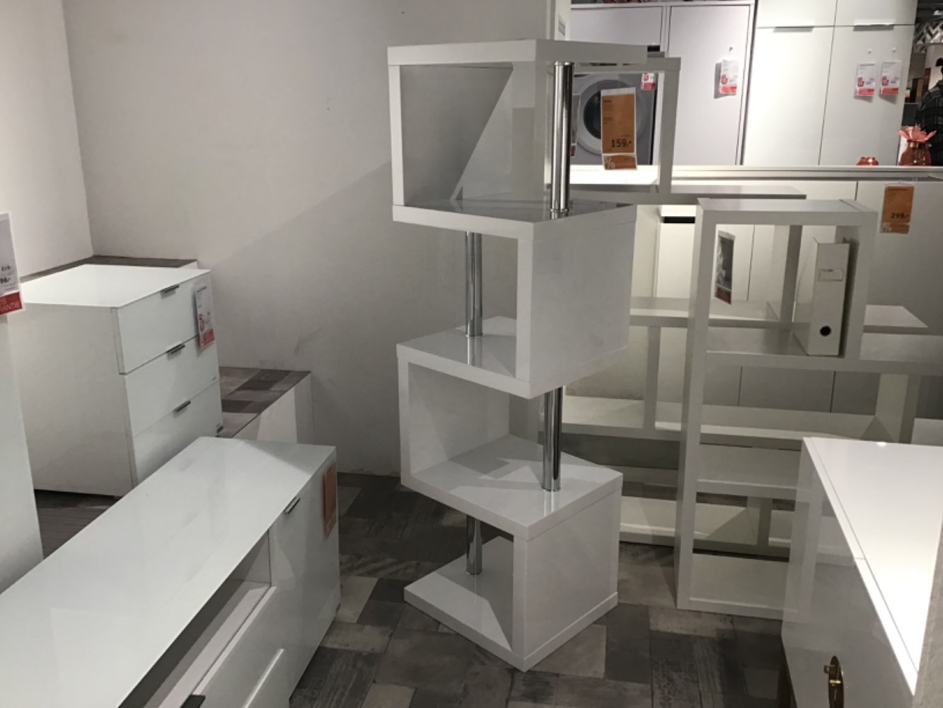 XXXLutz Ausstellungsstück Möbel Regal Kazumi weiß Hochglanz