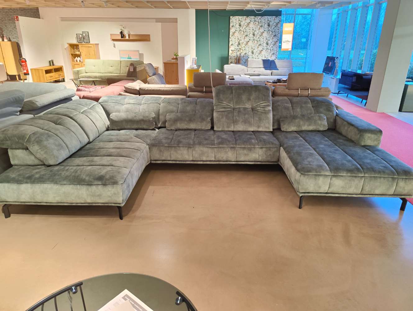 Wohnlandschaft – Garnitur – Echsofa – Couch – Funktionssofa