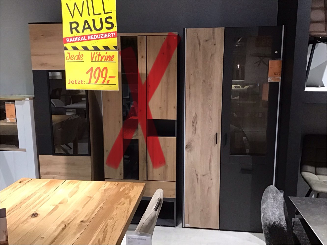 XXXLutz Ausstellungsstück Möbel Vitrinen versch Ausführungen