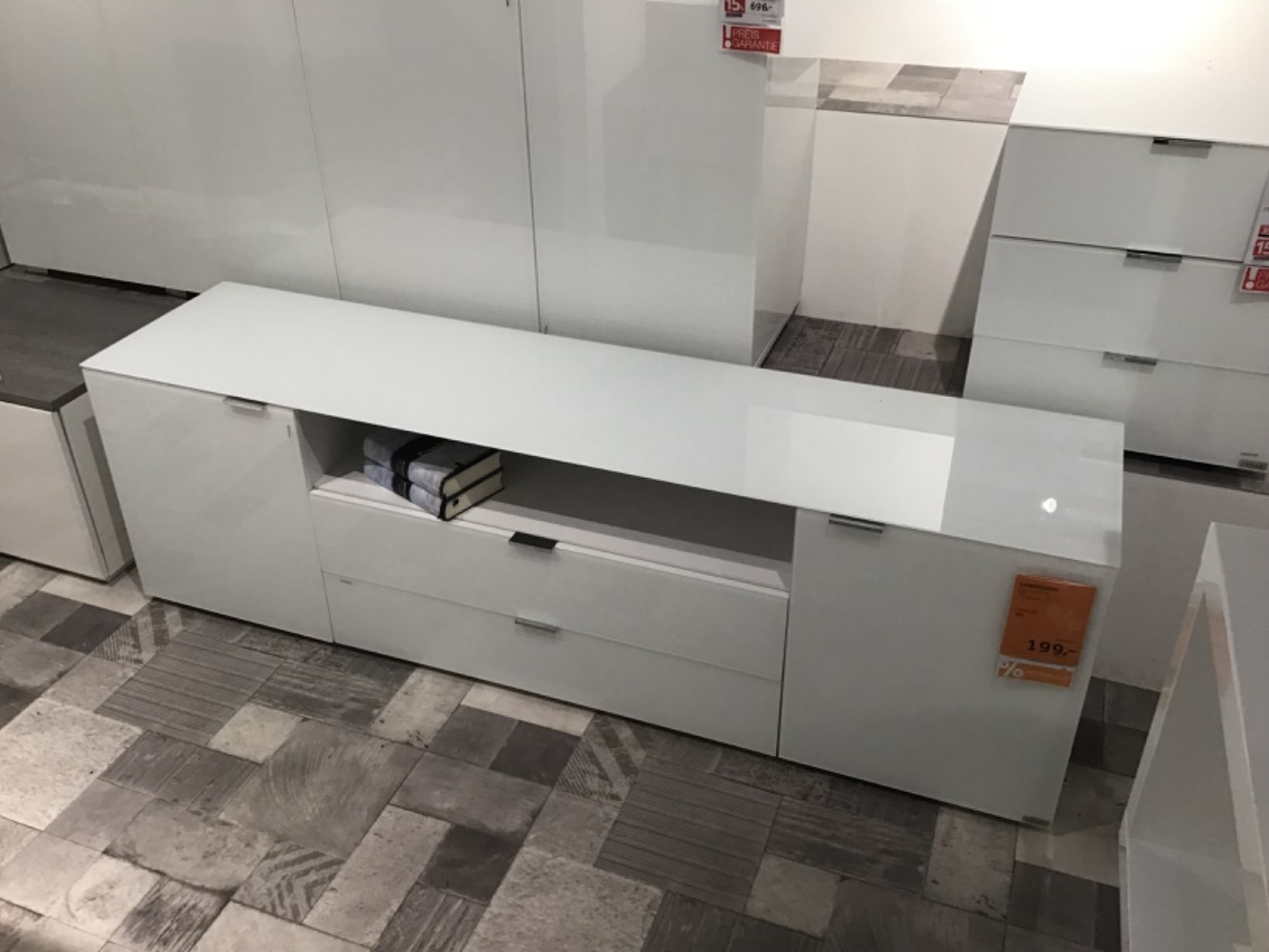 XXXLutz Ausstellungsstück Möbel Lowboard Vegas weiß Glas