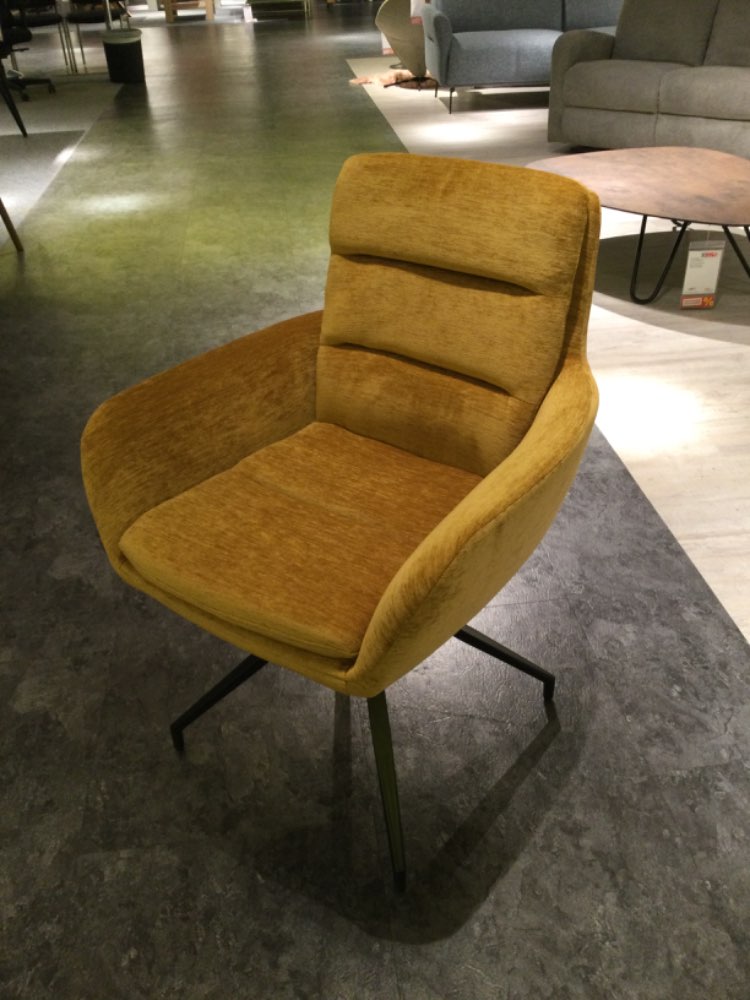 Armlehnstuhl Concept 4 you