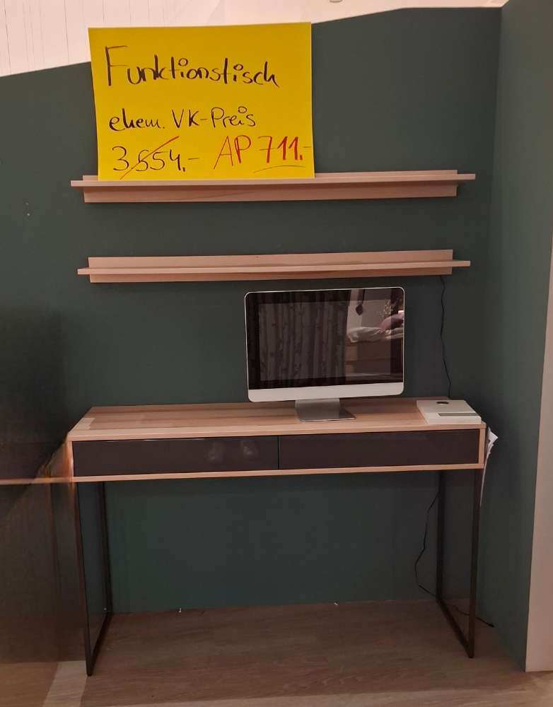 Funktionstisch mit Rahmengestell