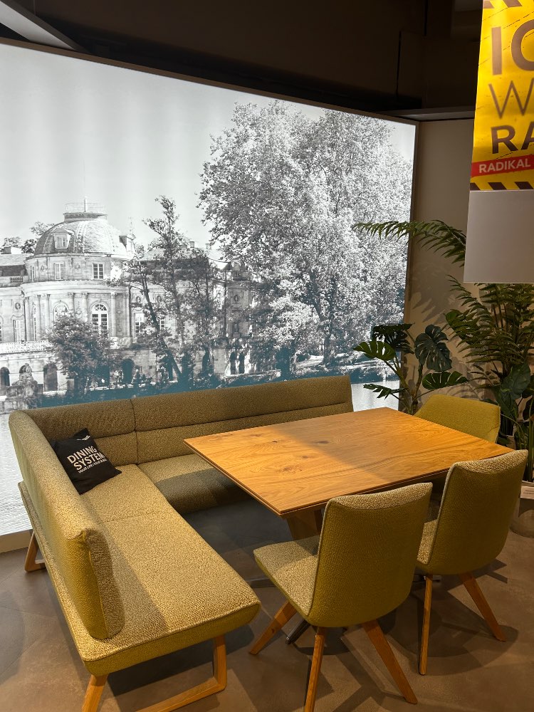 Essgruppe Dining System