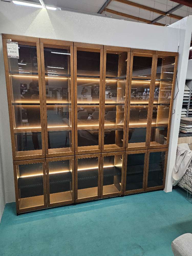 Glas Vitrinenkombination LED statt 4699€