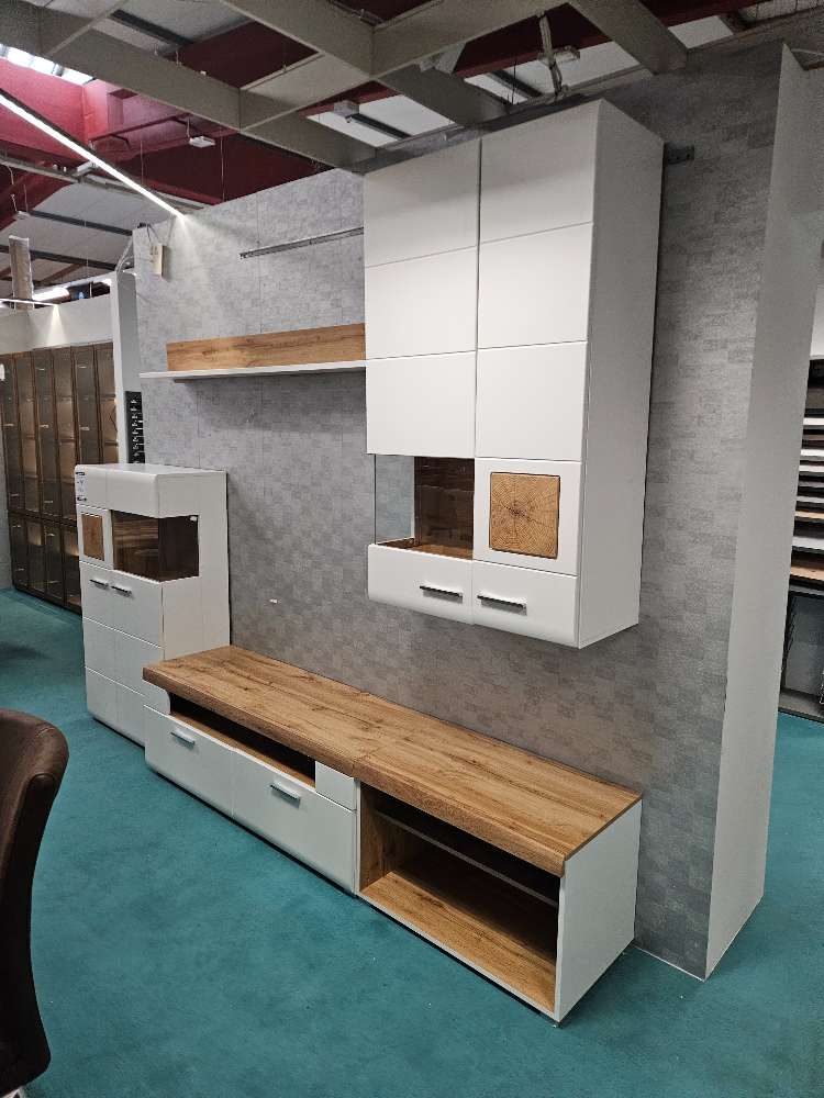 Wohnwand Cortina Weiß Eiche statt 863€