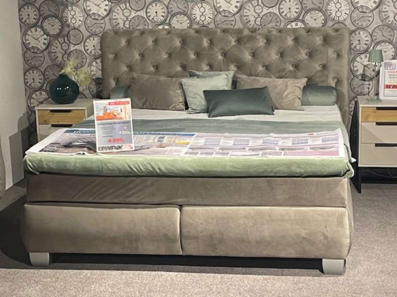 Boxspringbett/Doppelbett/Hotelbett